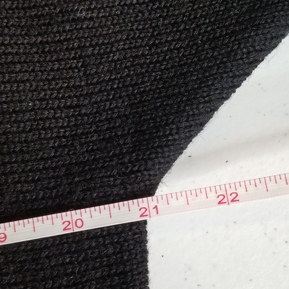 VTG CARDUCCI V-Neck Sweater - Picture 6 of 6